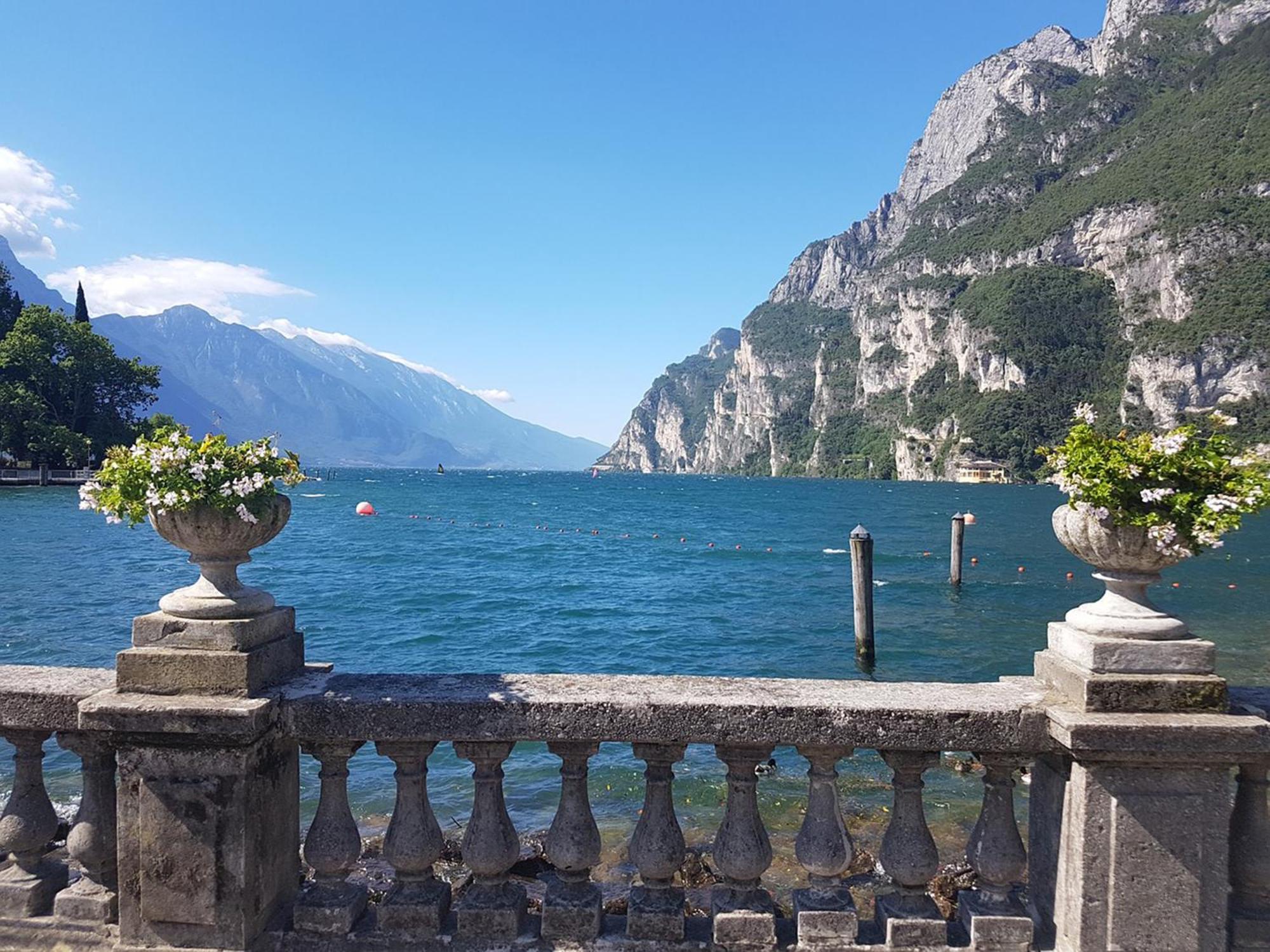 Infinity View Garda Lake Tenno Exteriér fotografie